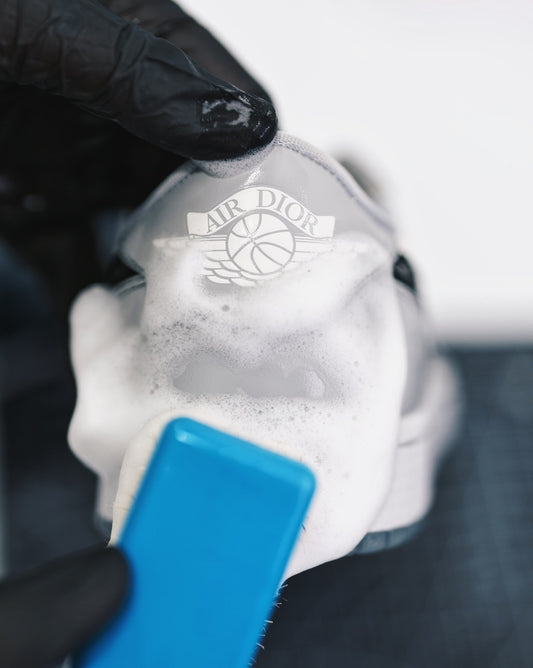 Why Shoe Cleaning Solutions Outshine Laundry Detergents for Sneaker Care